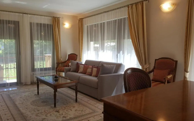 Szent György Villa Apartmanház
