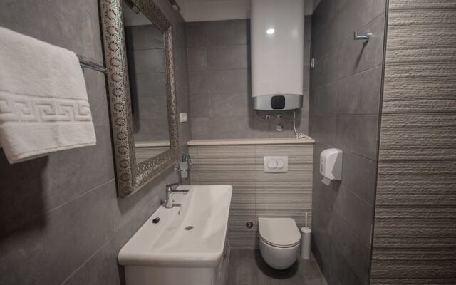 Center Luxury Rooms 1