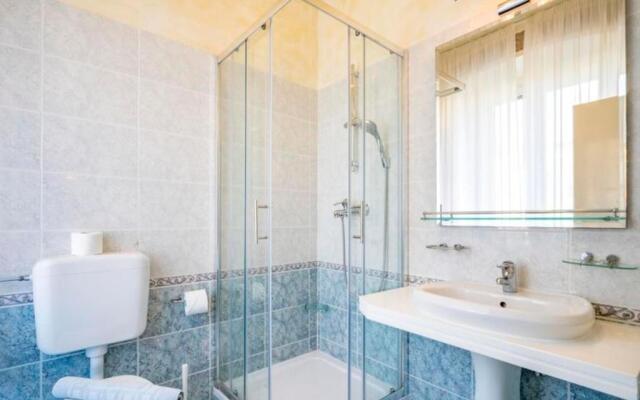 Apartments and Rooms Villa Rossella 2