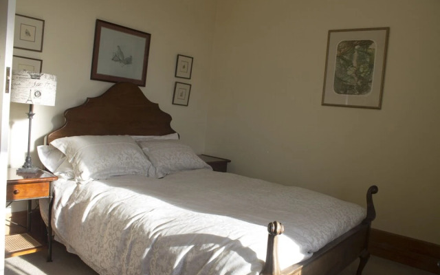 Bed & Breakfast at Bidwill