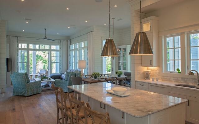 Oyster's Pearl by Exclusive 30A
