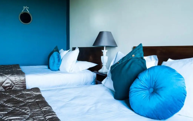 Hotel Raymond VII