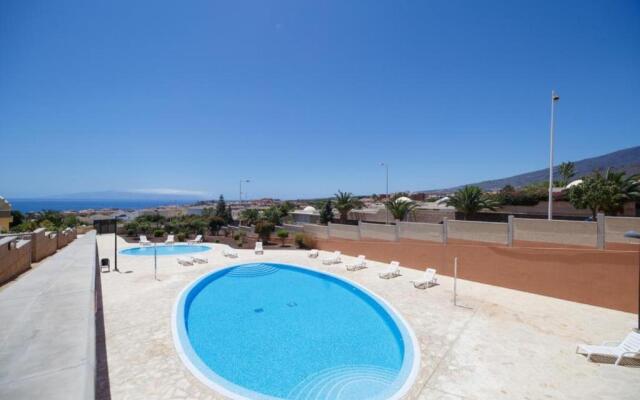 Modern 4 bedroom villa in Costa Adeje