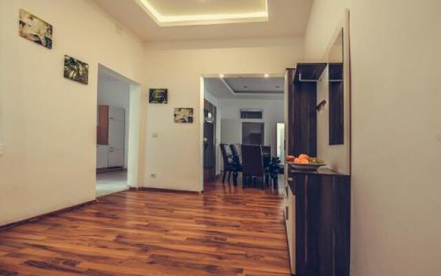 Aurellia Serviced Apartments