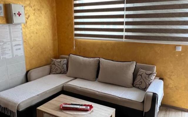 Apartments Vila Brzi & Beka