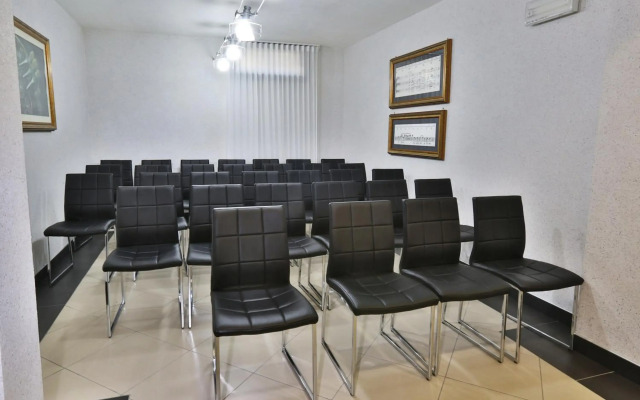 Central Park Hotel Modena