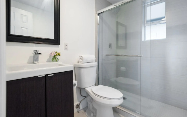 Bold Studio in Wynwood by Sonder