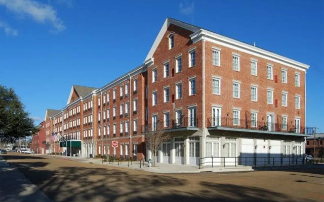Natchez Grand Hotel & Suites On the River