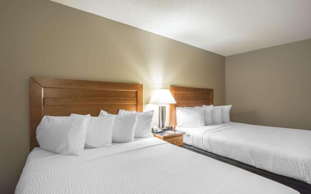 Quality Inn West Edmonton