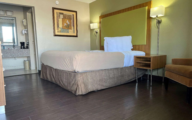 Baymont by Wyndham Odessa University Area