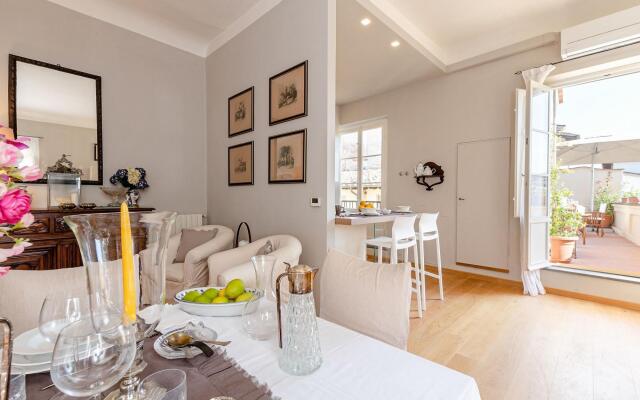 Casa Luca in Lucca With 2 Bedrooms and 2 Bathrooms