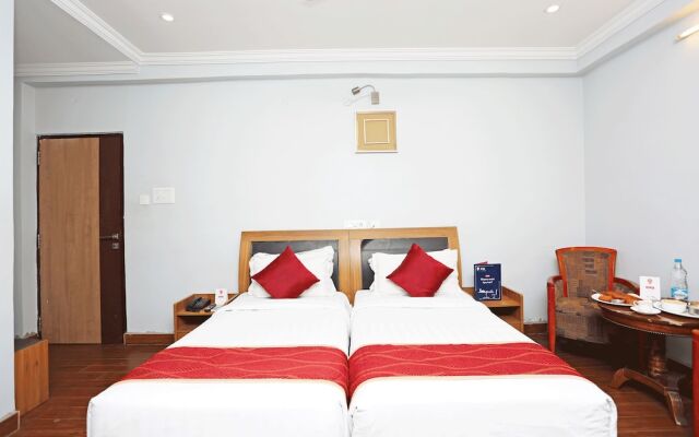 Hotel Svm Grand By OYO Rooms