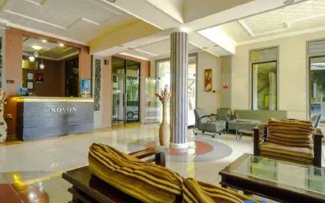 Tripletree Novon Family Hotel