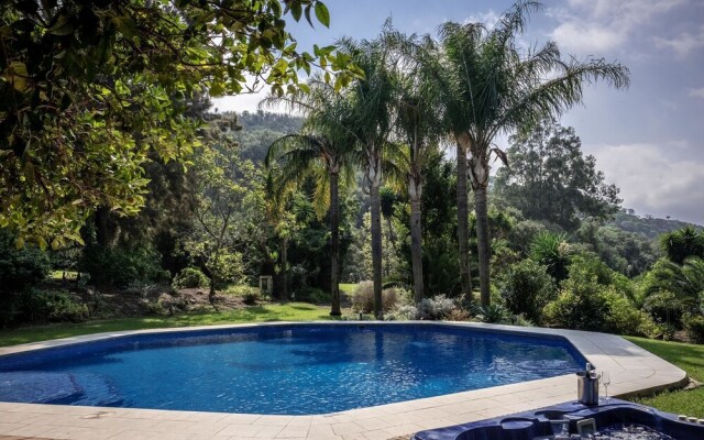 Opulent Villa in Casares With Luxurious Pool House & Jacuzzi