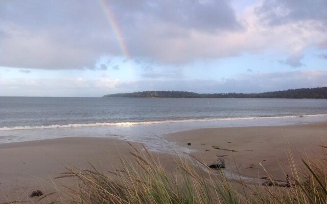 Summertime Beach Cottage