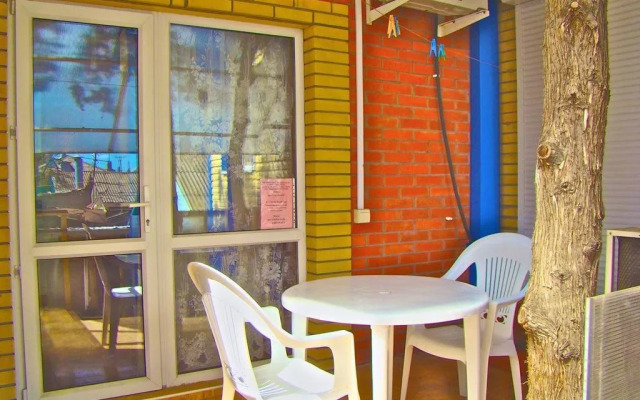 Mini Hotel Berdyanskaya 56
