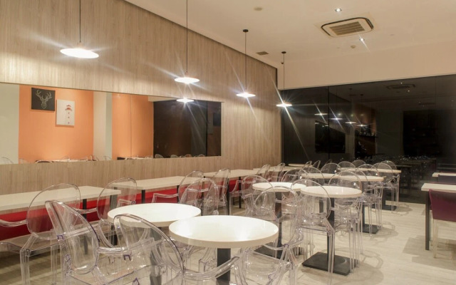 RedDoorz Plus @Little India