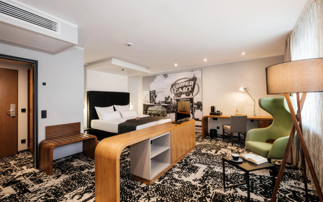 Global Inn