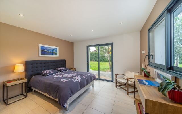 Dream 5BD Villa for Families Geneva 14KM