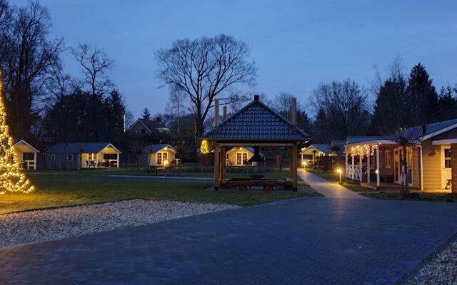 Houses Toger With Group Space in 't Vechtdal