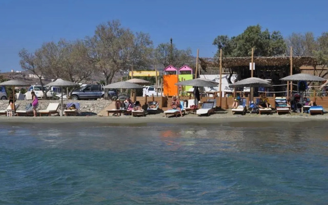 Golden Beach Studios & Suites