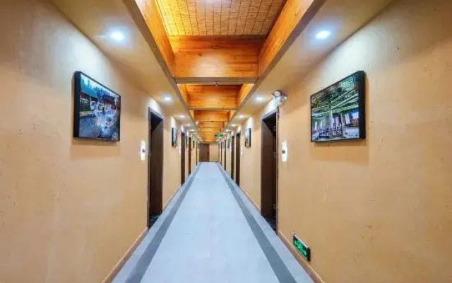 Yishanju Smart Hotel
