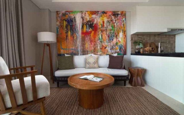 Beachwalk Residence