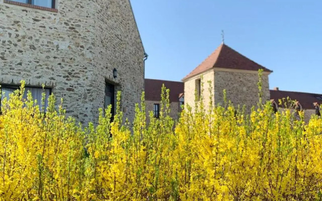 Hotel Les Suites - De Crécy