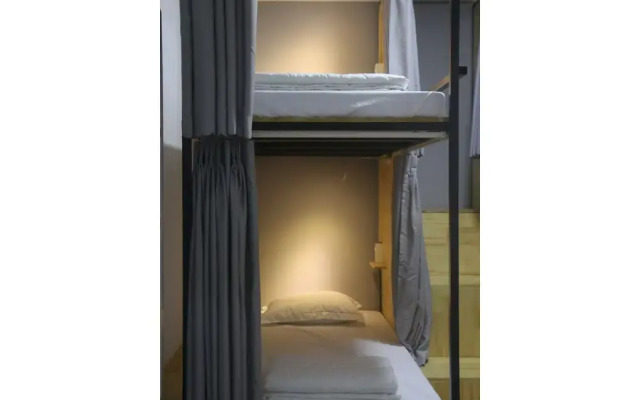 Vector Hostel