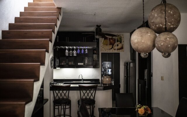 Penthouse Beach Holiday Private Jacuzzi Bbq Family Friendly Maid Service