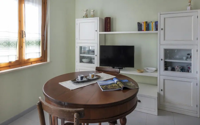 S Areu in Alghero With 2 Bedrooms and 1 Bathrooms