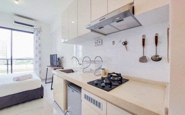 Fully Furnished With Cozy Studio Sky House Bsd Apartment