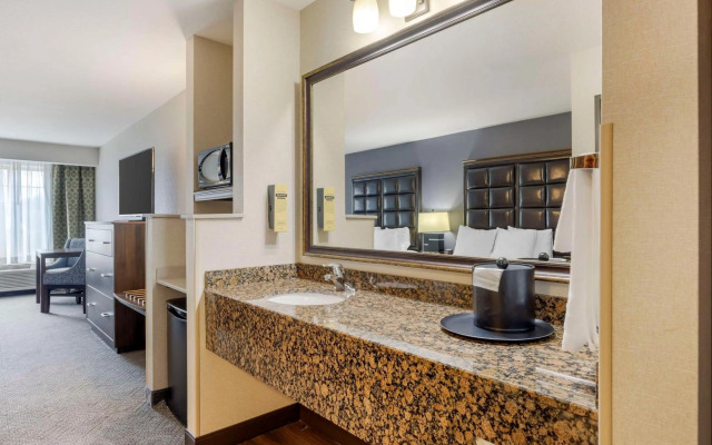 Best Western Plus Northwind Inn & Suites