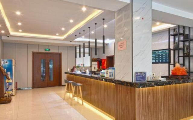 Pebble Motel Cloud Hotel (Chaohu Wanda Plaza)