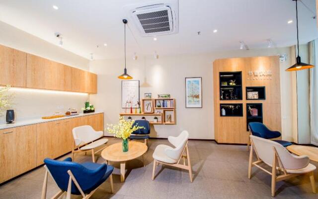 Hanting Hotel Meishan Chibi Middle Road