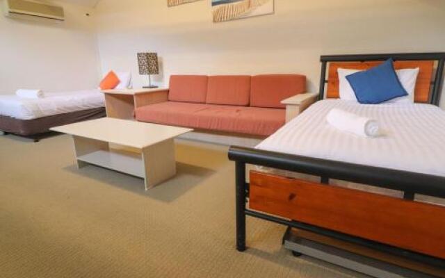 Blackbutt Family Loft Townhouse