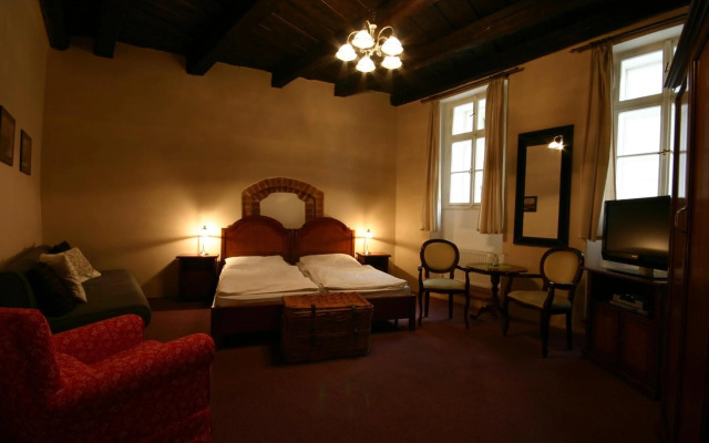 Hotel & Residence U Tri Bubnu