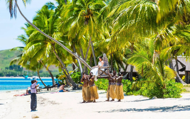 Plantation Island Resort