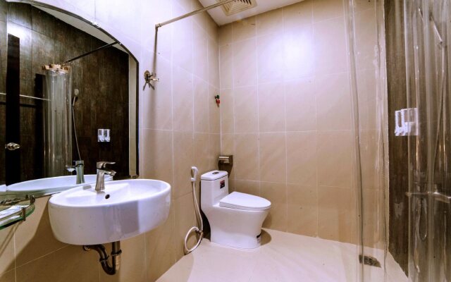 Thu Trang Beachfront Hotel