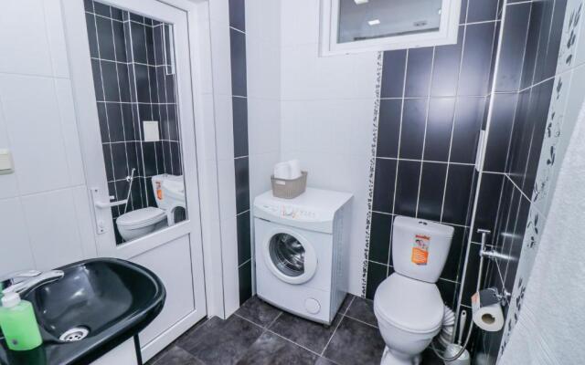 Stay Inn Apartments at Saryan Street