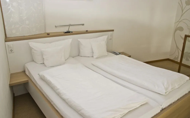 Pension Havelfloss