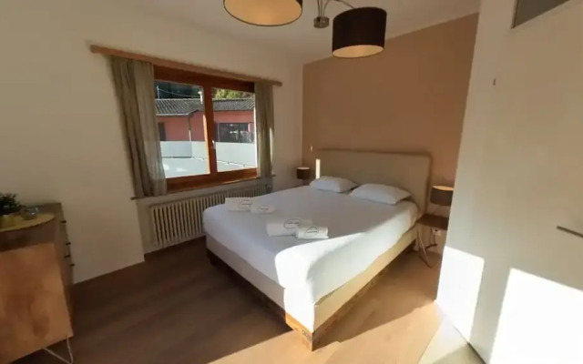 7 Rooms