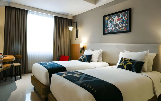 Yellow Star Hotel Gejayan