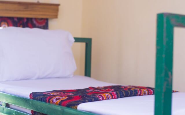 Kilihomebase & Campsite - Hostel