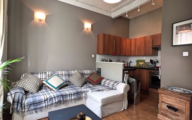 Charming 1 Bedroom Flat in Edinburgh