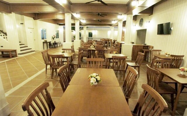 Baan Pimpisa Bangsaray Boutique Residence