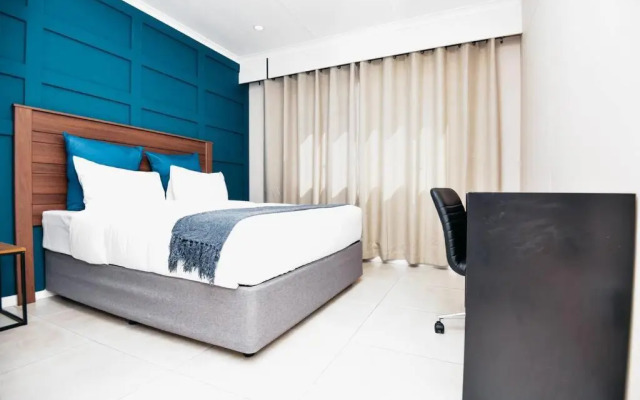 Smart & Modern apartment @ Menlyn Place