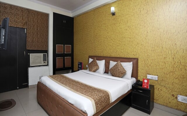 OYO 14875 The Imperial Residency