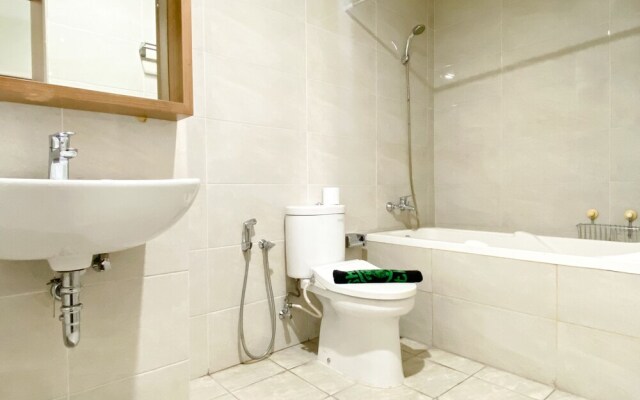 Big Studio At Apartment Mustika Golf Residence