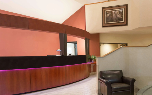 SureStay Plus Hotel by Best Western Portland East